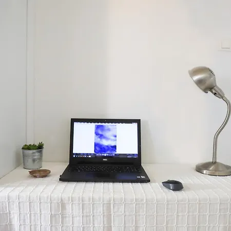 Appartement Three Art House, Floor Open Plan Studio, Open Plan Art With Front Yard In Fiskardo